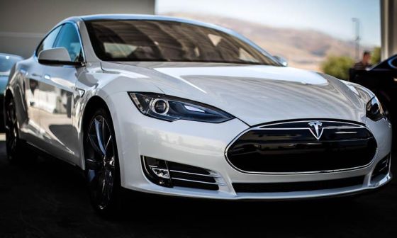 特斯拉汽车安全性或是空谈：销量才是硬道理|特斯拉|安全性|销量_业界_新浪科技_新浪网